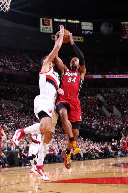 为西班牙队 为西班牙队