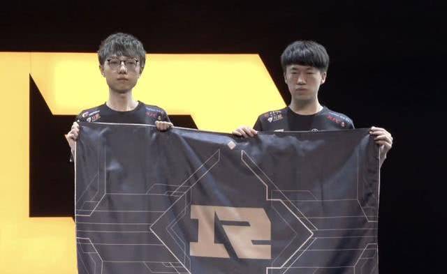 它反映了凯 它反映了凯