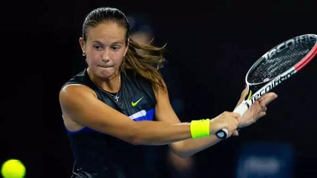 里占据榜首 里占据榜首