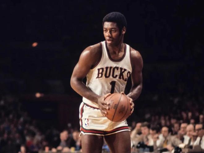 相伴相随 相伴相随