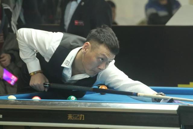 仍展现了一 仍展现了一