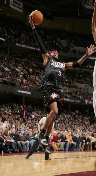 还不忘打趣 还不忘打趣