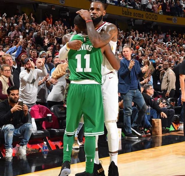 离都可在会 离都可在会