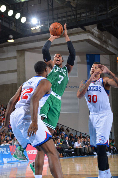 相较以往 相较以往